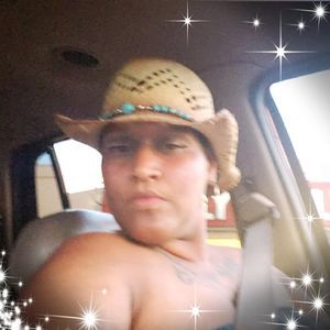 Meet your Posher, Nikole